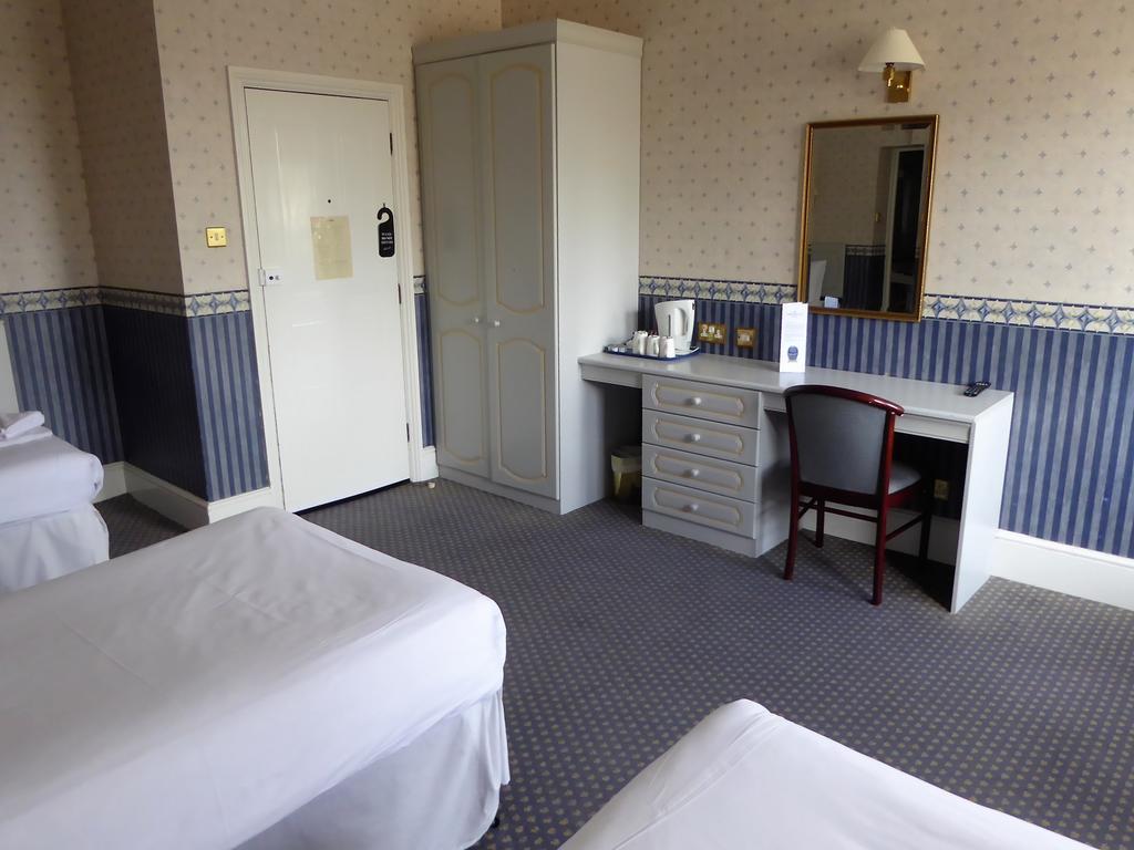 The Imperial Hotel ブライトン エクステリア 写真